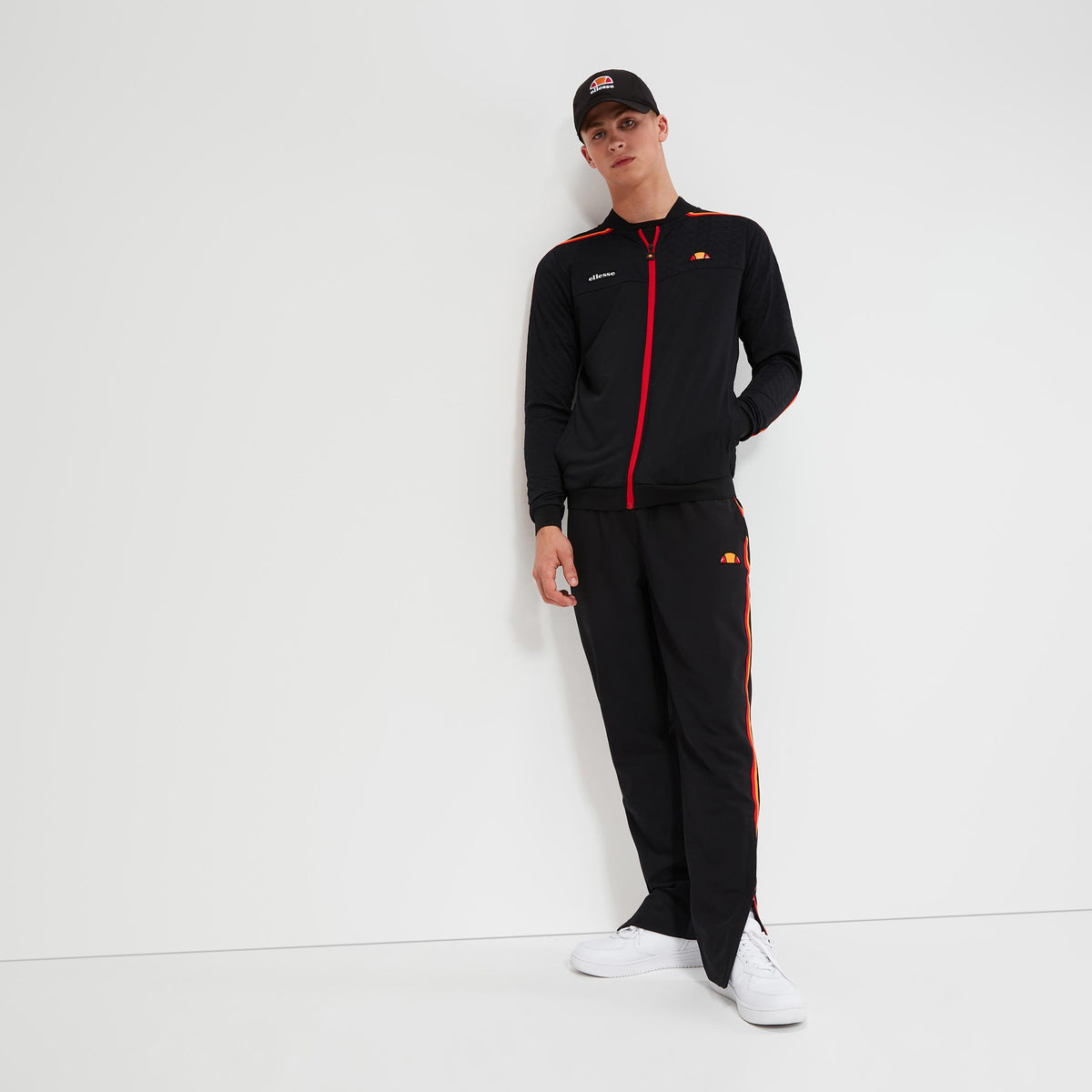 Ellesse Millook Kurtka treningowa Mężczyźni - czarny,