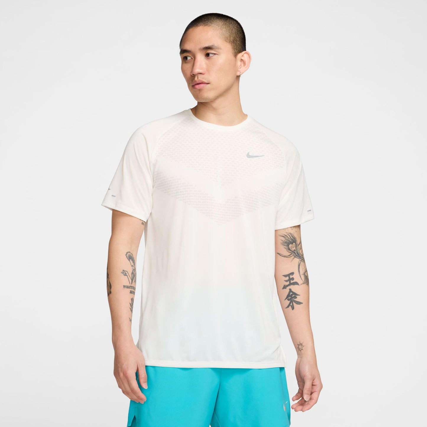 Nike Stride Koszulka do biegania Mężczyźni - krem