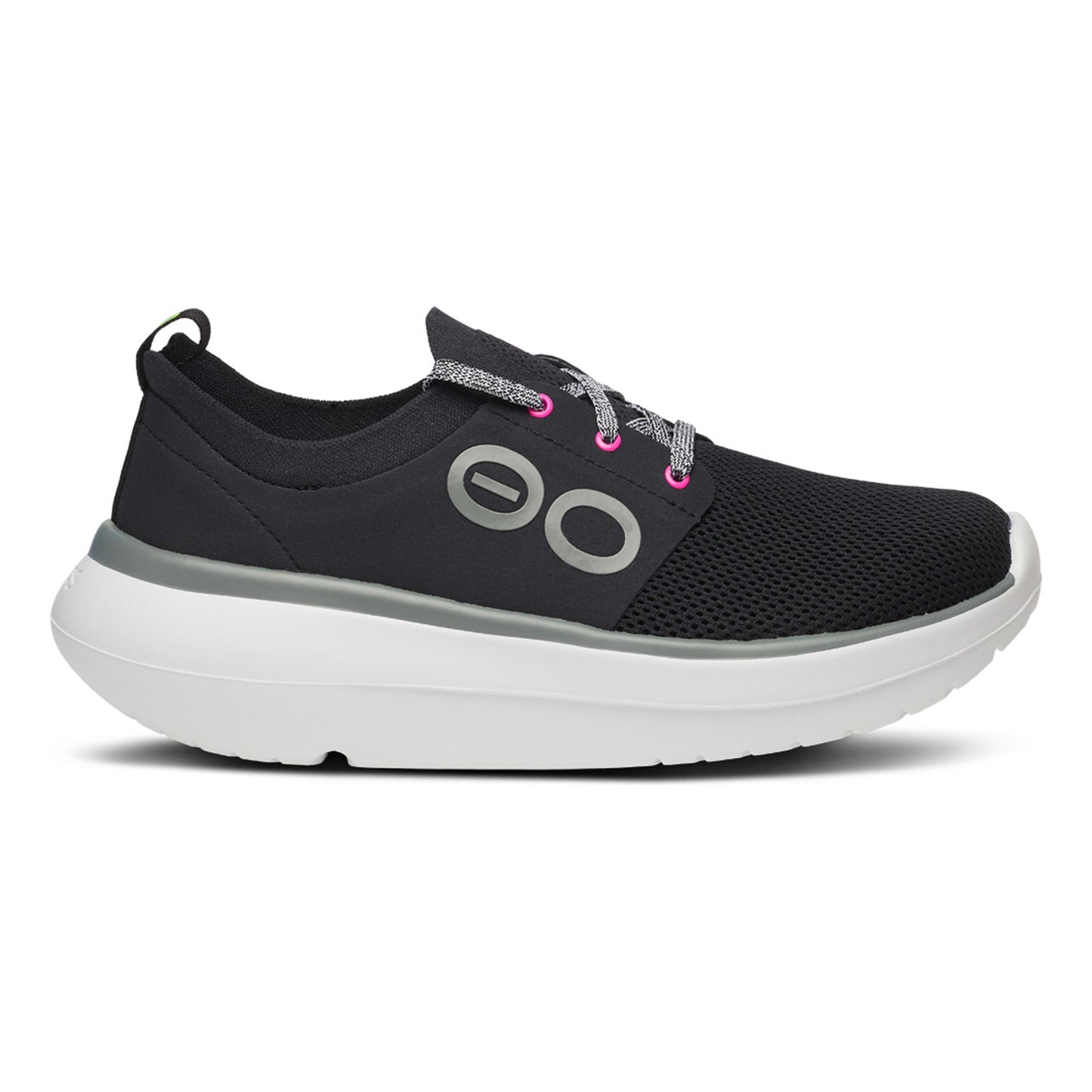 OOFOS OOmy Stride Buty regeneracyjne Kobiety - biały, czarny
