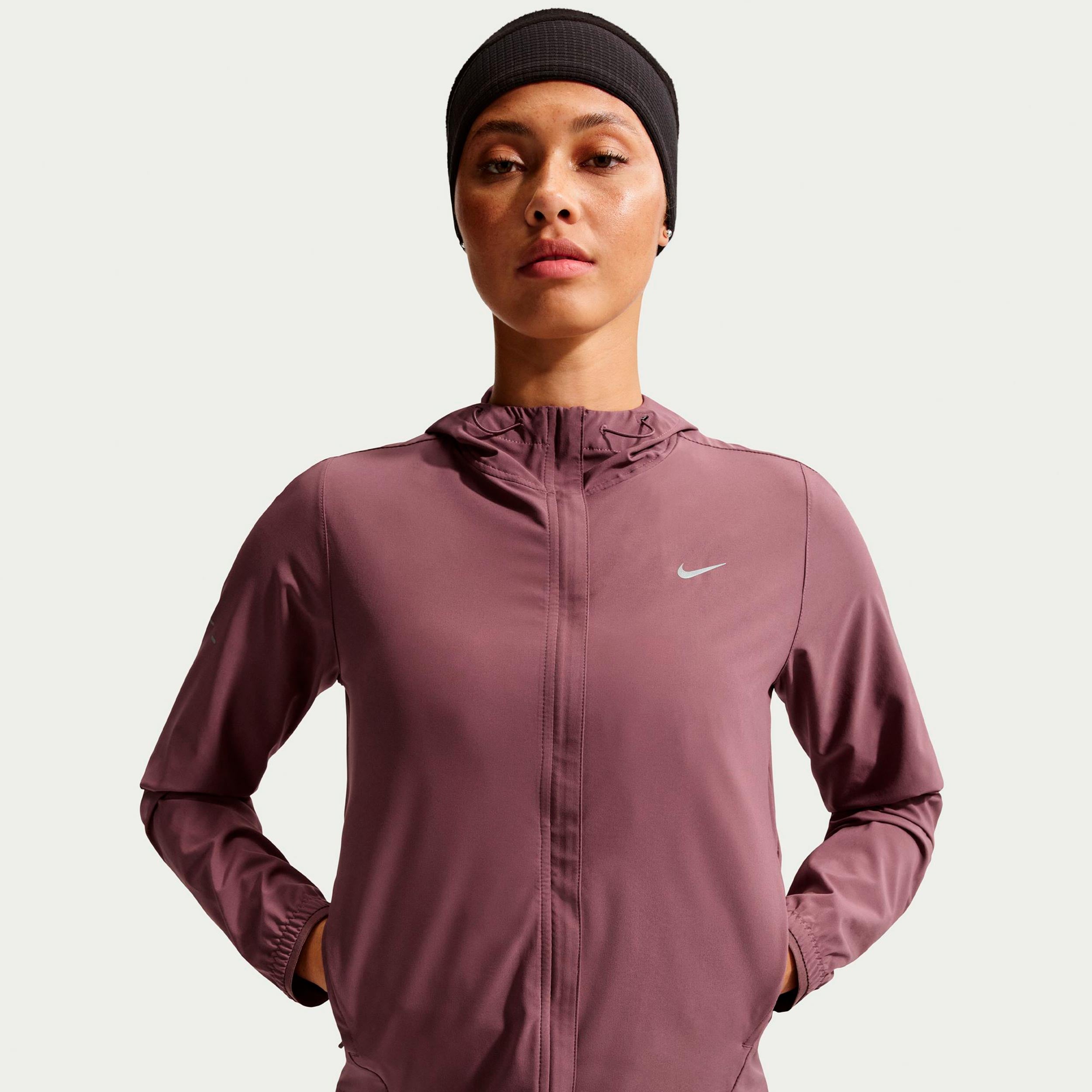 Nike Swift Kurtka do biegania Kobiety - brąz, srebrny