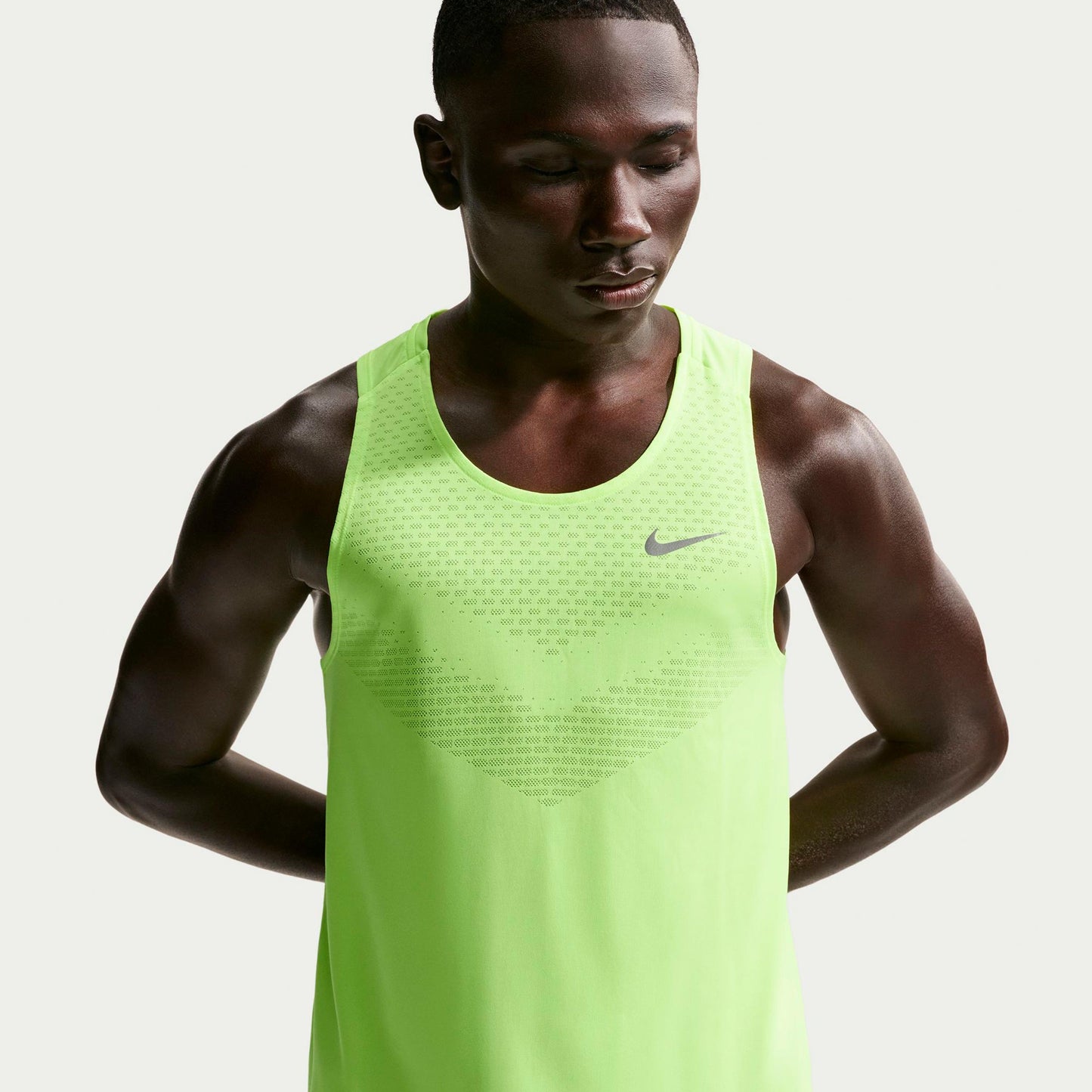 Nike Stride Koszulka do biegania Mężczyźni - neonowy żółty, srebrny