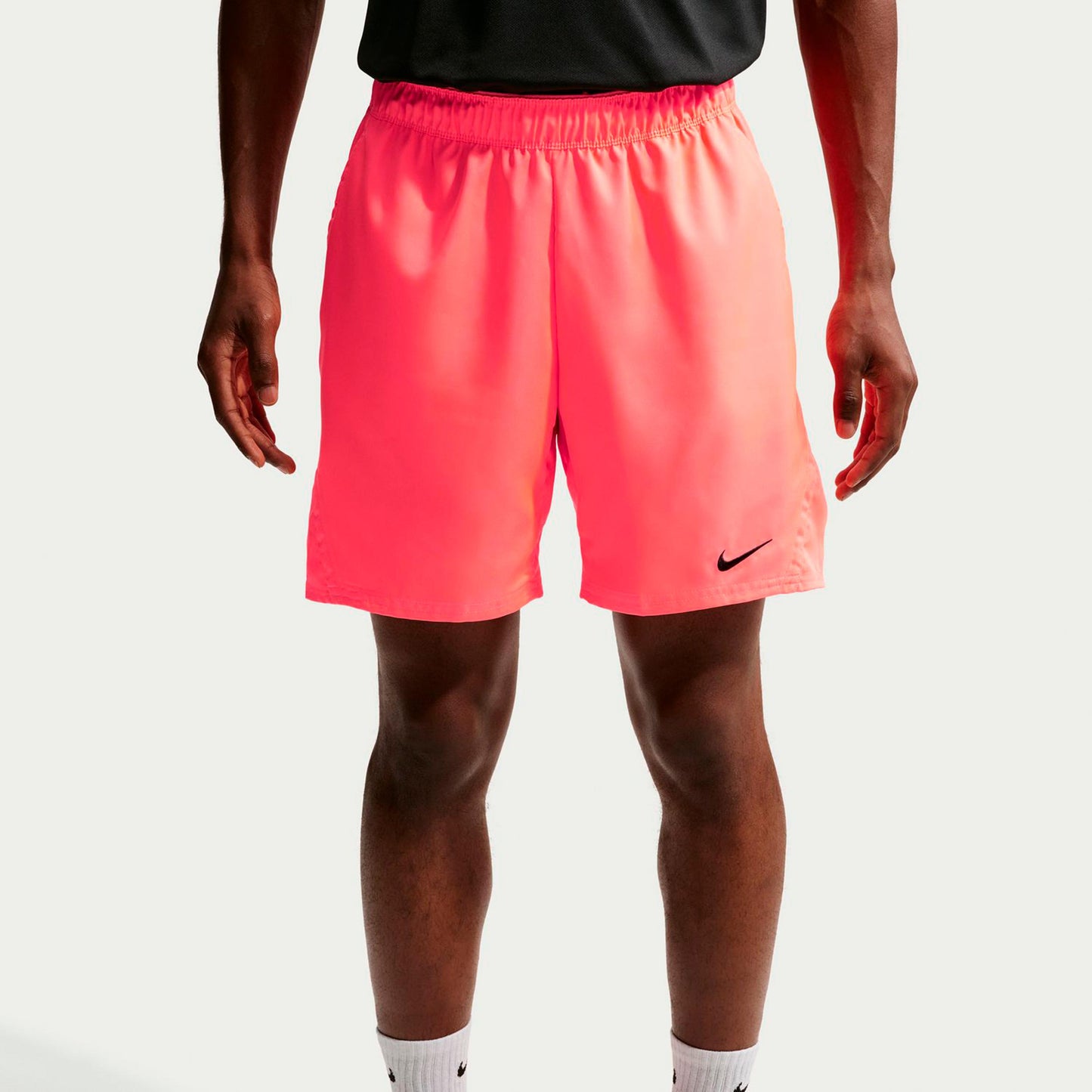 Nike Court Victory Dri-Fit 7in Szorty Mężczyźni - koral, czarny