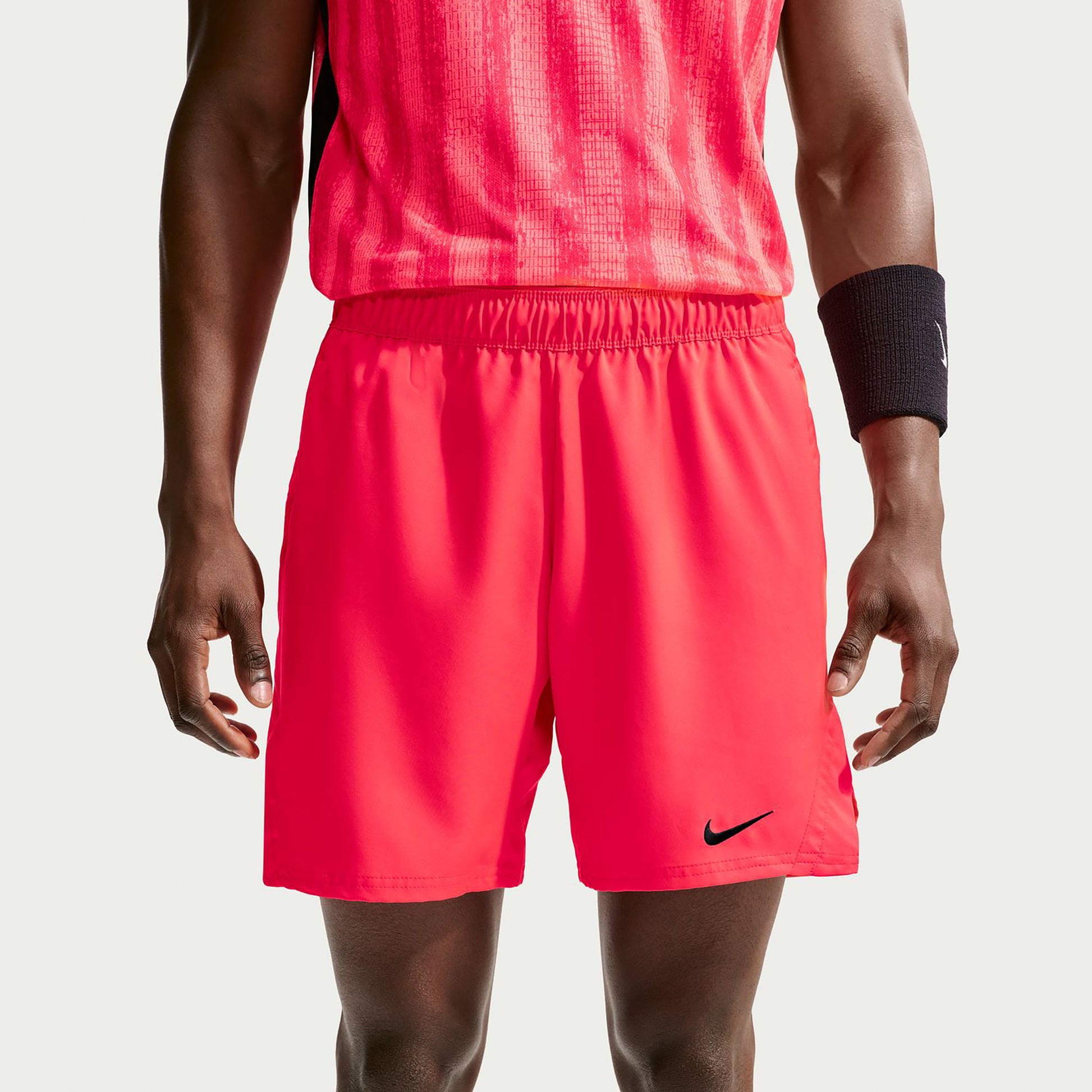Nike Court Victory Dri-Fit 7in Szorty Mężczyźni - czerwony, czarny
