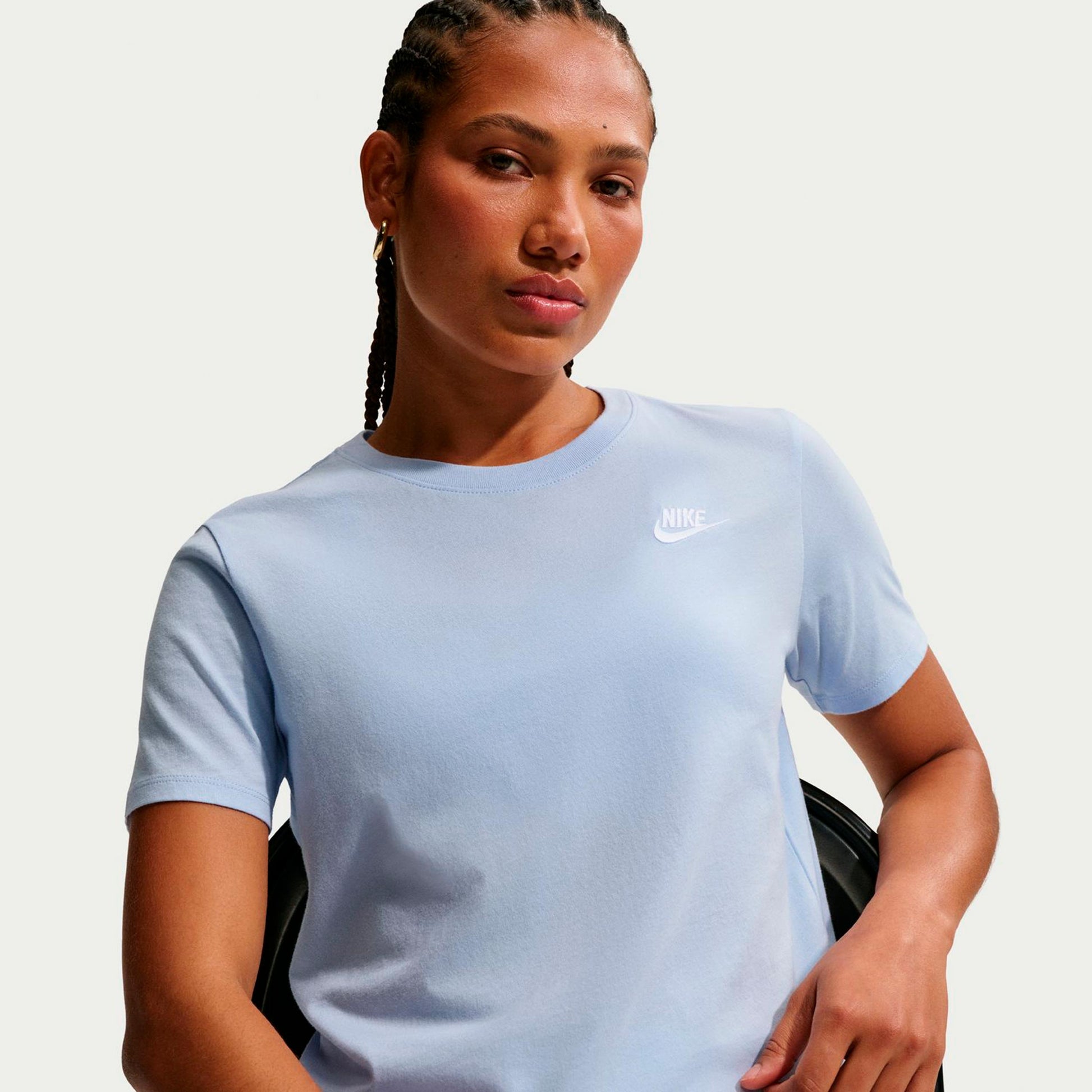 Nike New Sportswear Club Koszulka Kobiety - niebiesko-szary