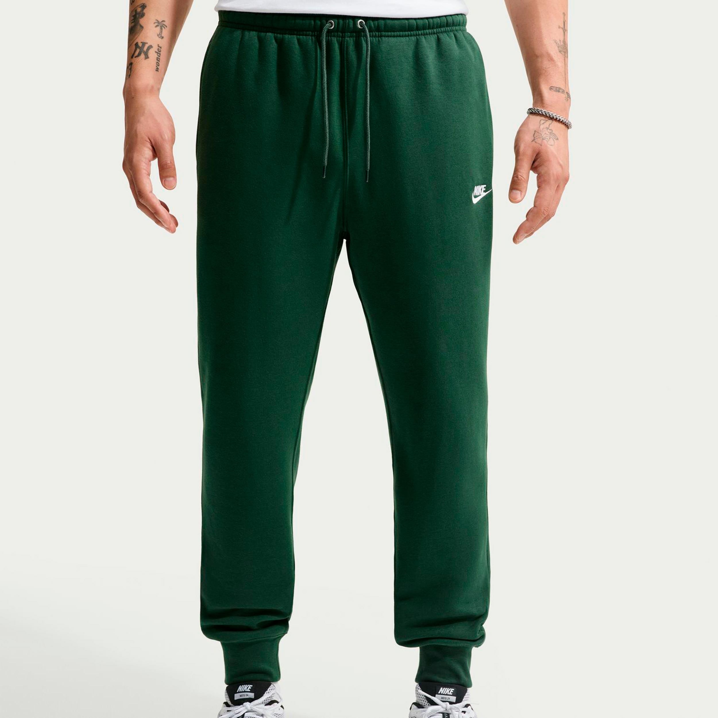Nike Club Spodnie dresowe Mężczyźni - ciemnozielony