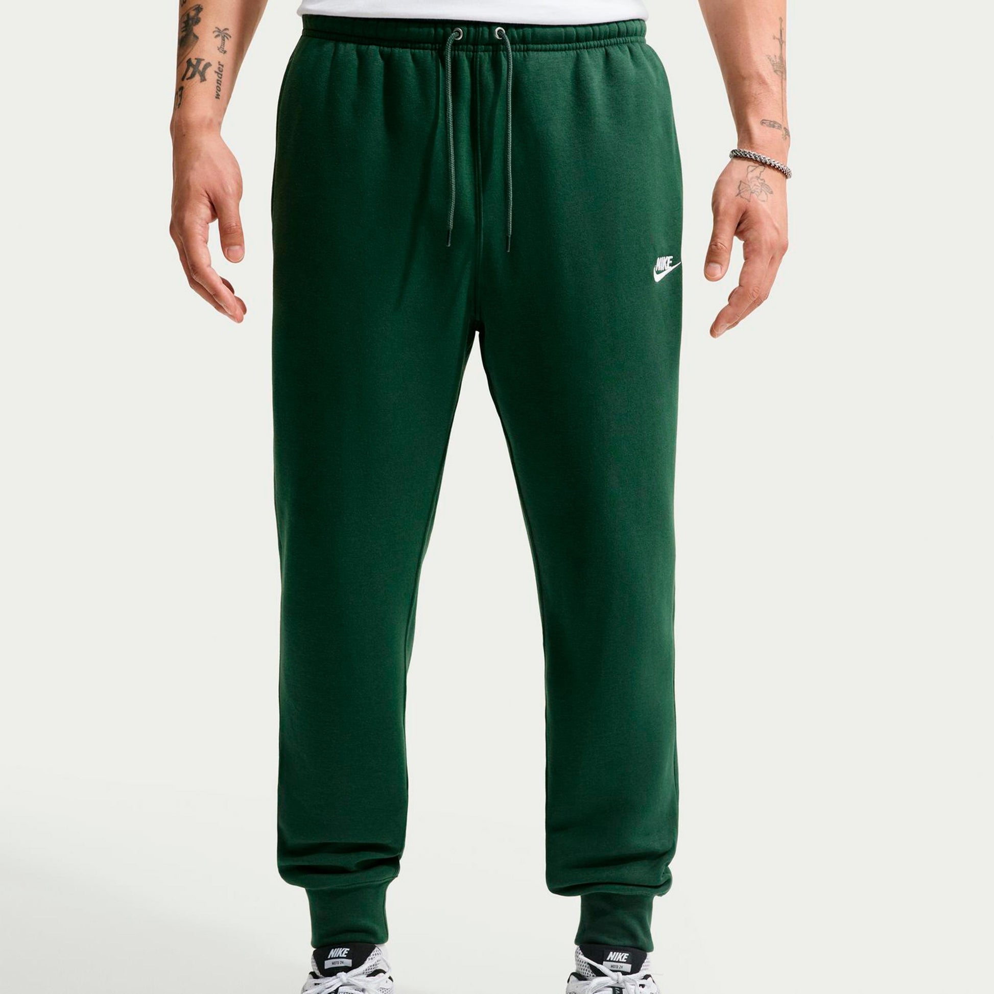 Nike Club Spodnie dresowe Mężczyźni - ciemnozielony