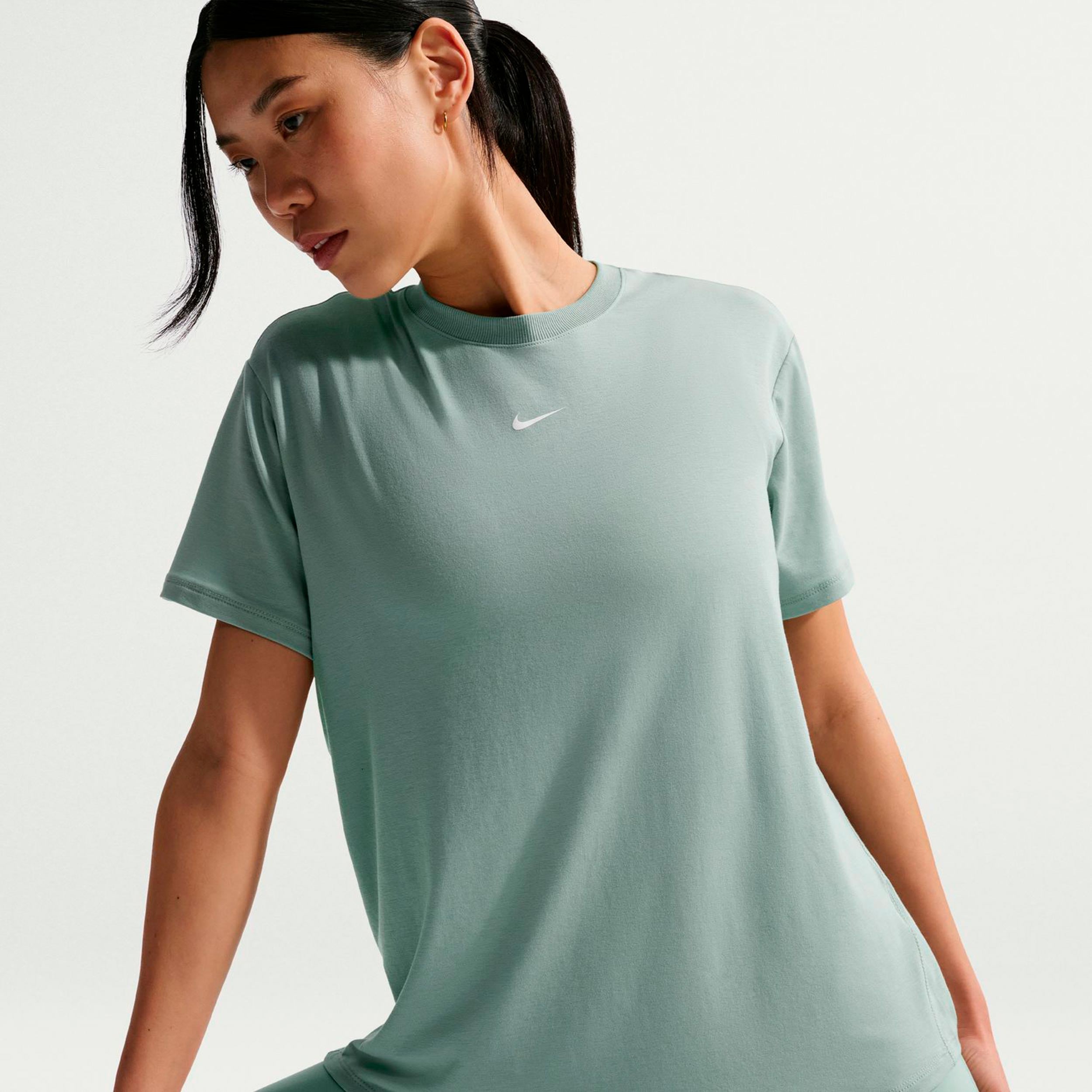 Nike One Relaxed Dri-Fit  Koszulka Kobiety - szałwia