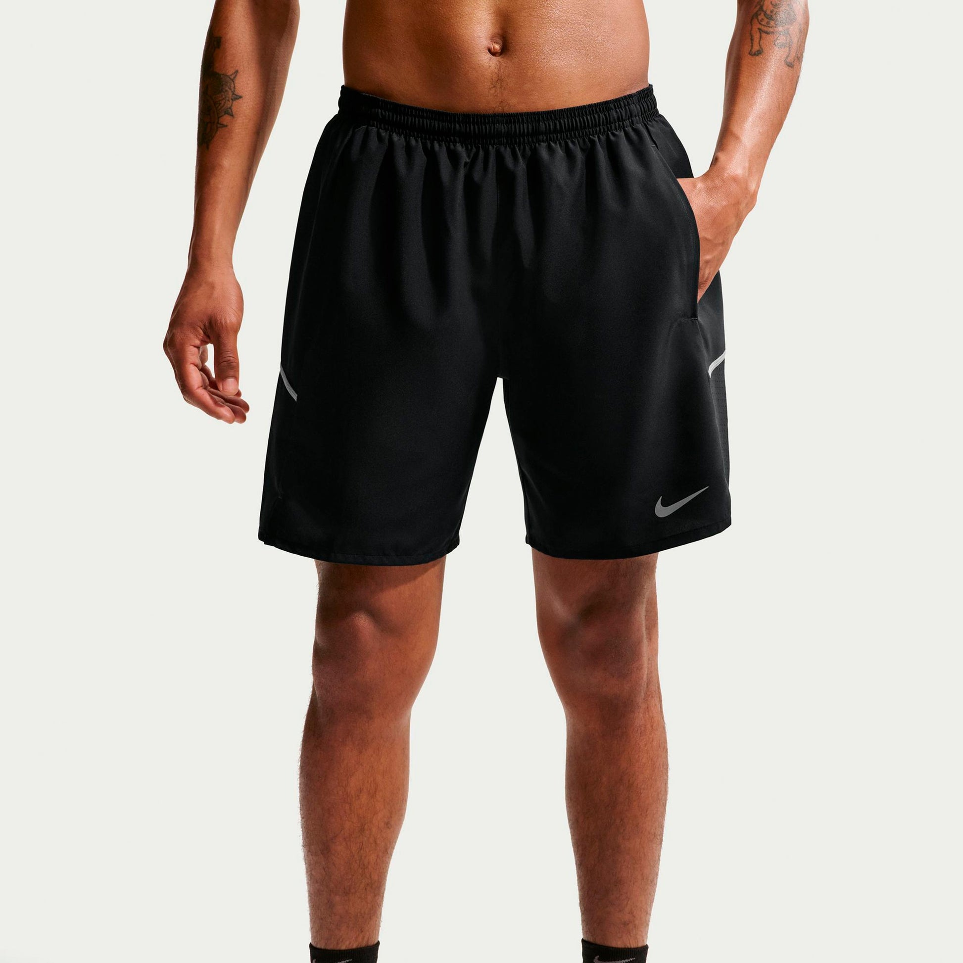 Nike Miler 7in  Spodenki do biegania Mężczyźni - czarny, srebrny
