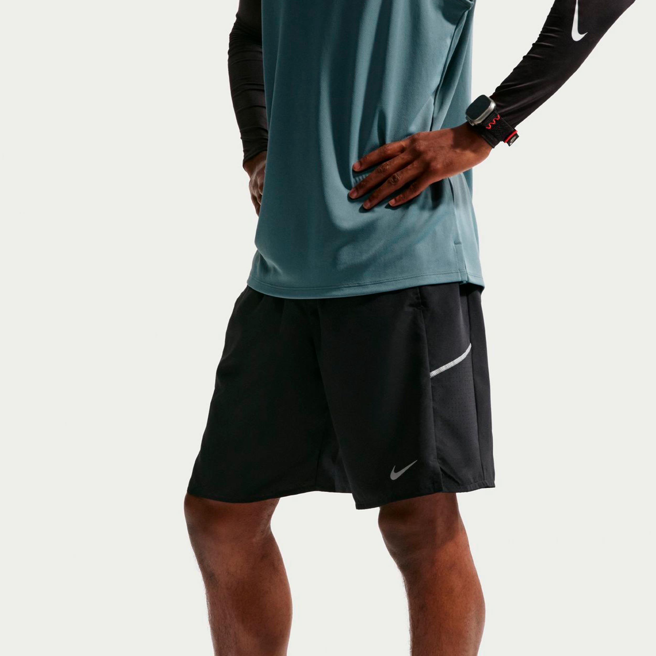 Nike Miler 9in  Spodenki do biegania Mężczyźni - czarny, srebrny