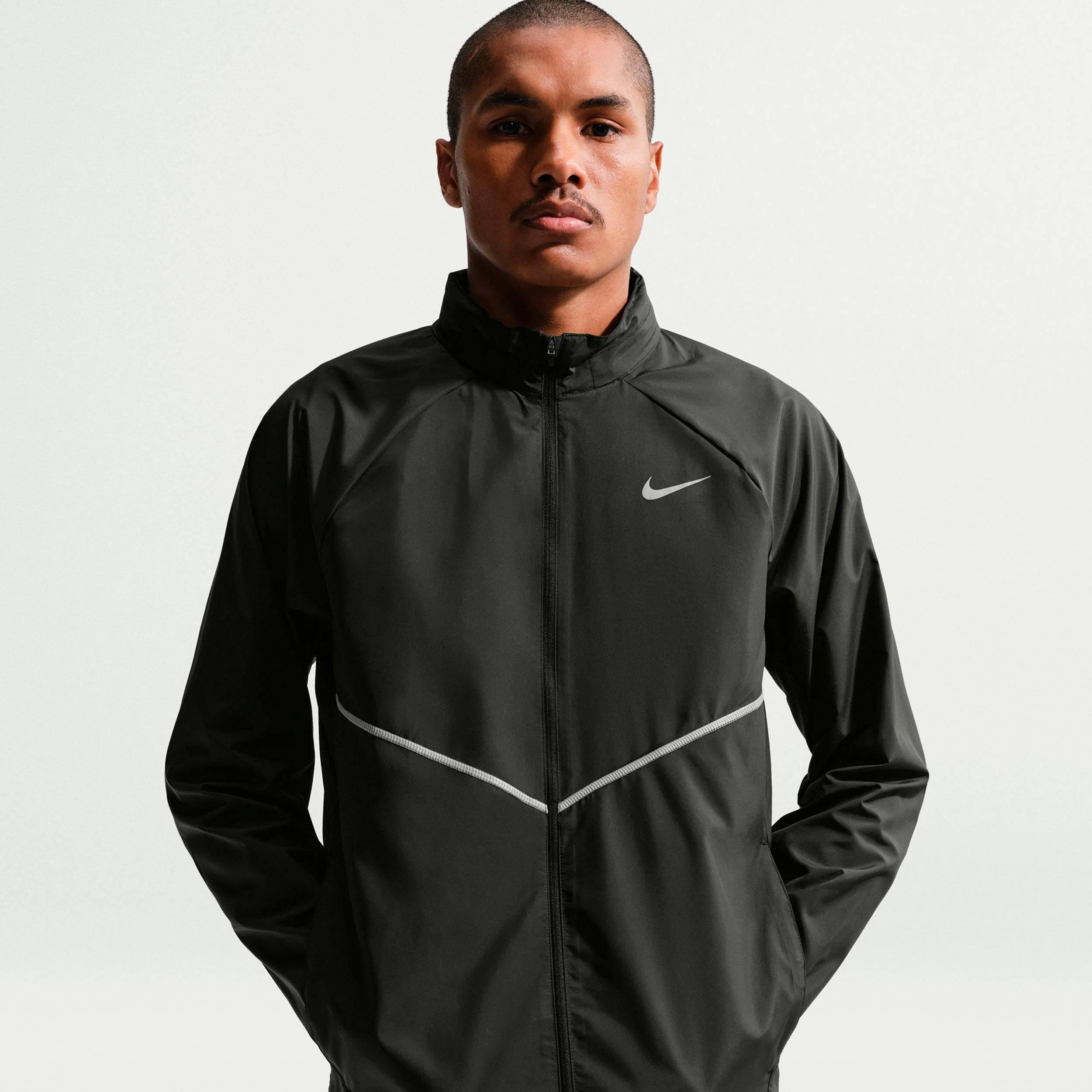 Nike Miler  Kurtka do biegania Mężczyźni - czarny, czarny