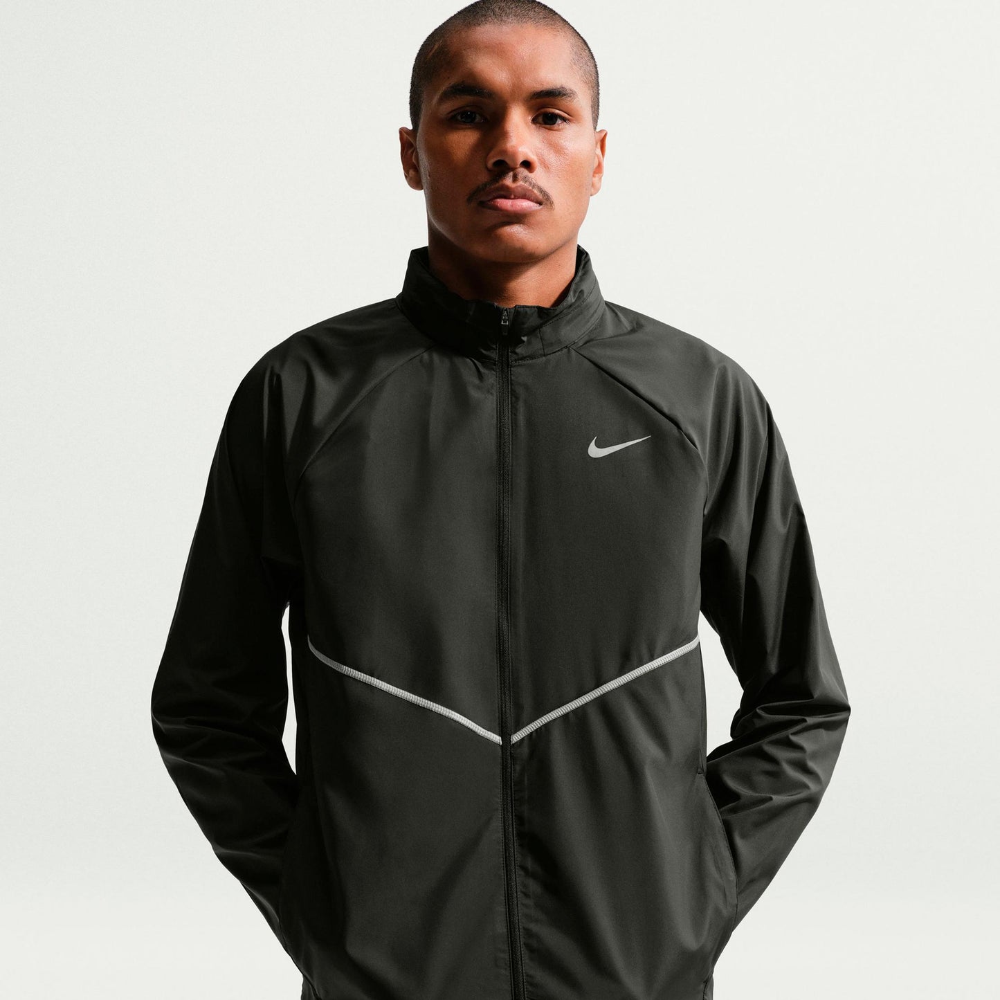 Nike Miler  Kurtka do biegania Mężczyźni - czarny, czarny