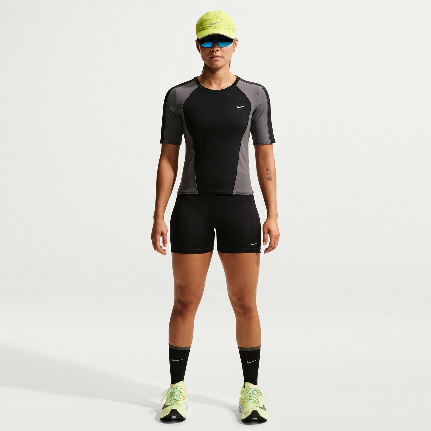 Nike Tempo   Getry do biegania Kobiety - czarny, srebrny