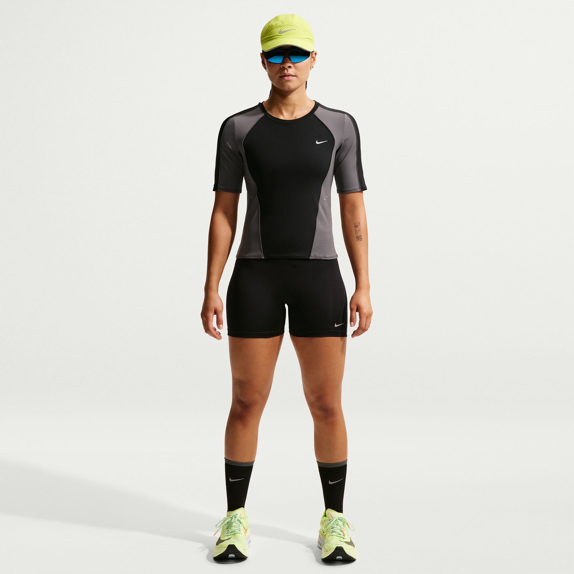Nike Tempo   Getry do biegania Kobiety - czarny, srebrny