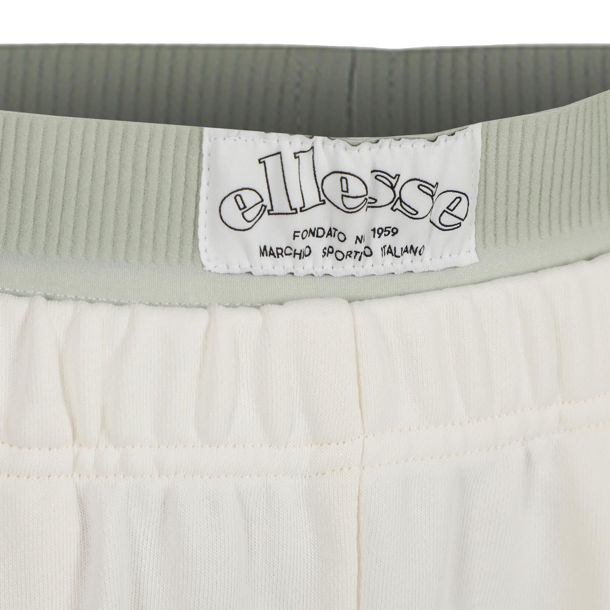 Ellesse