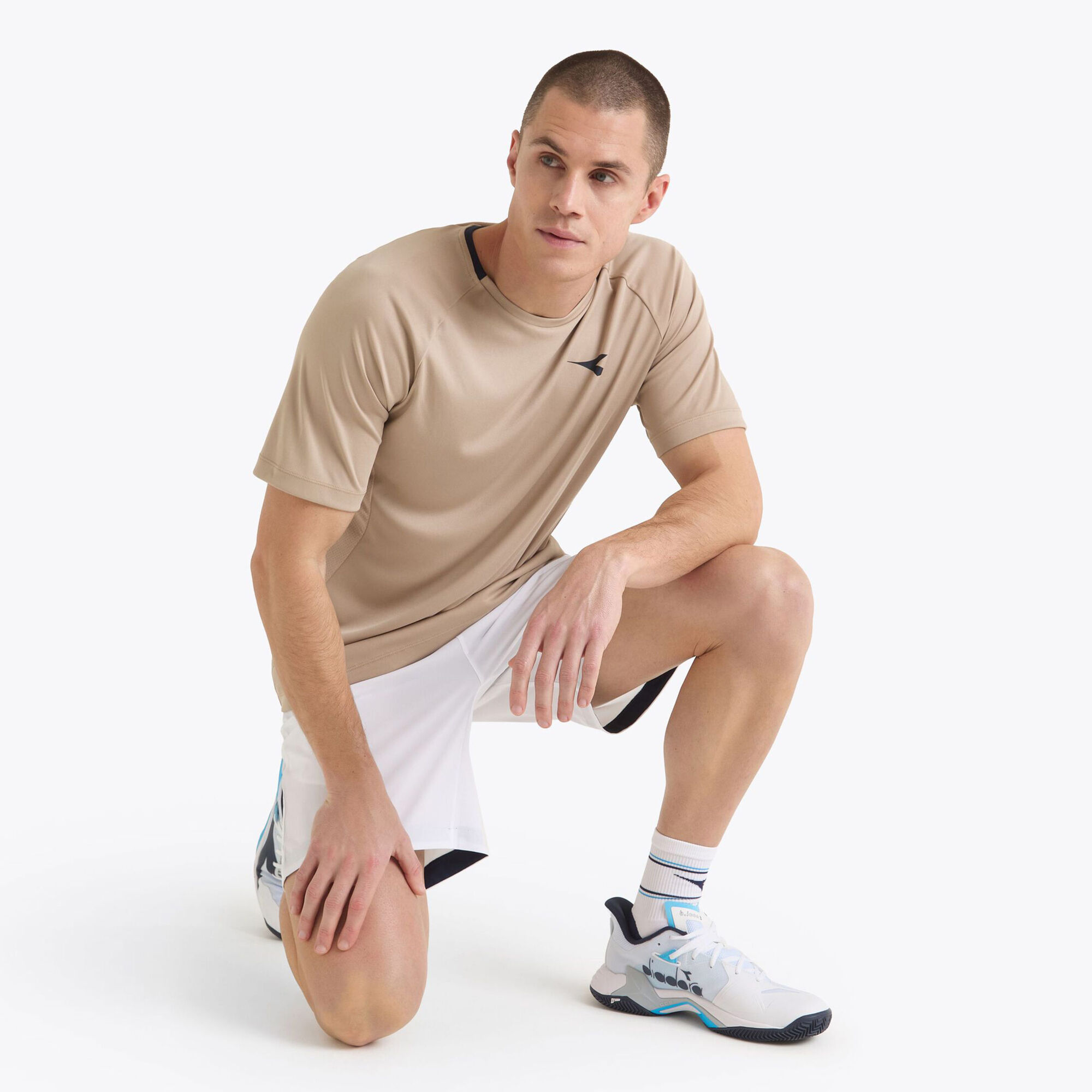 Diadora