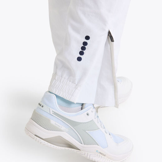 Diadora