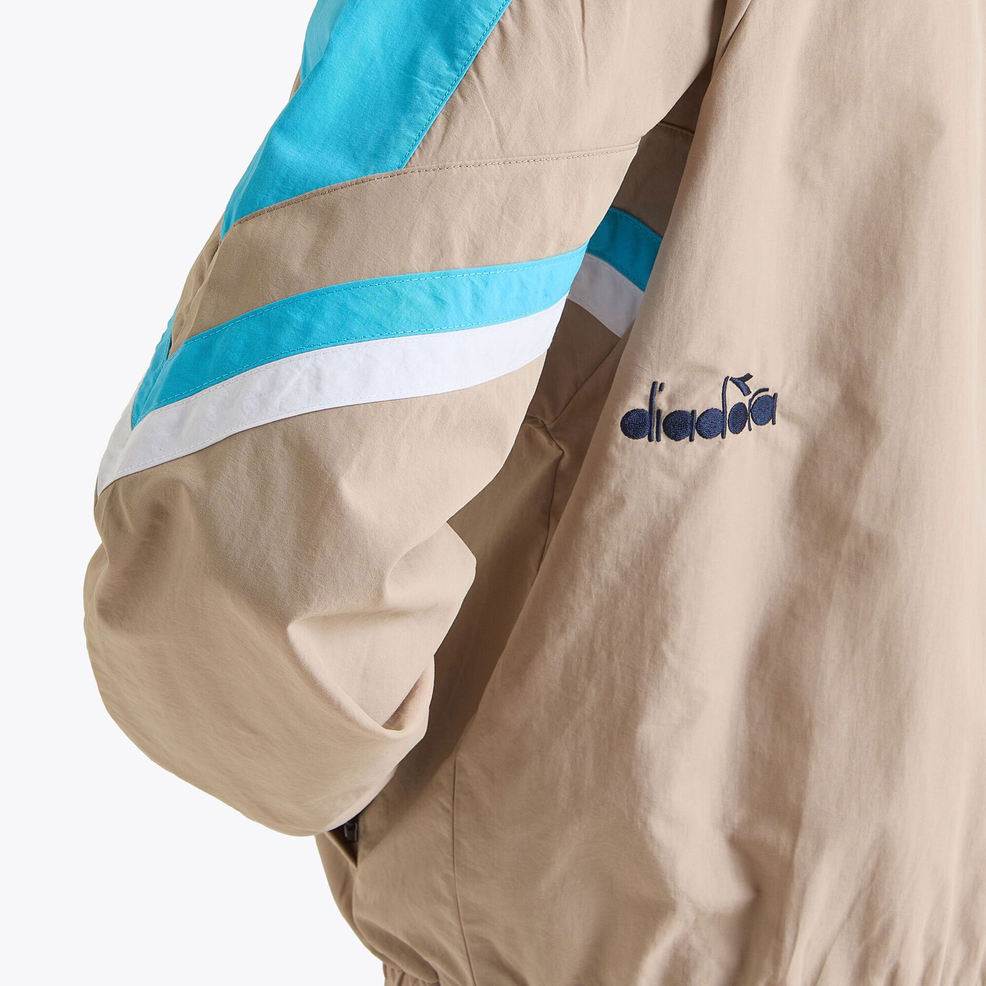 Diadora