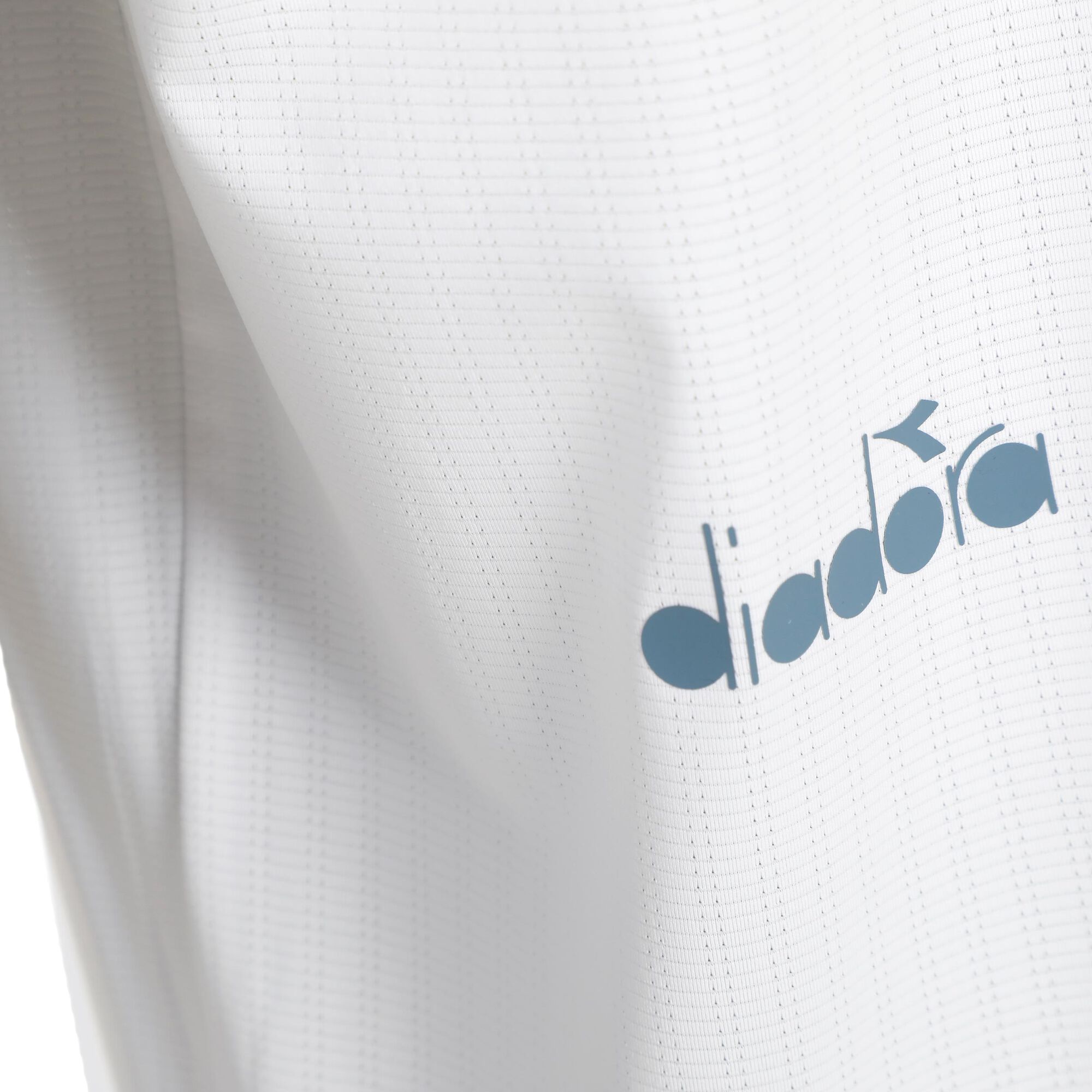 Diadora