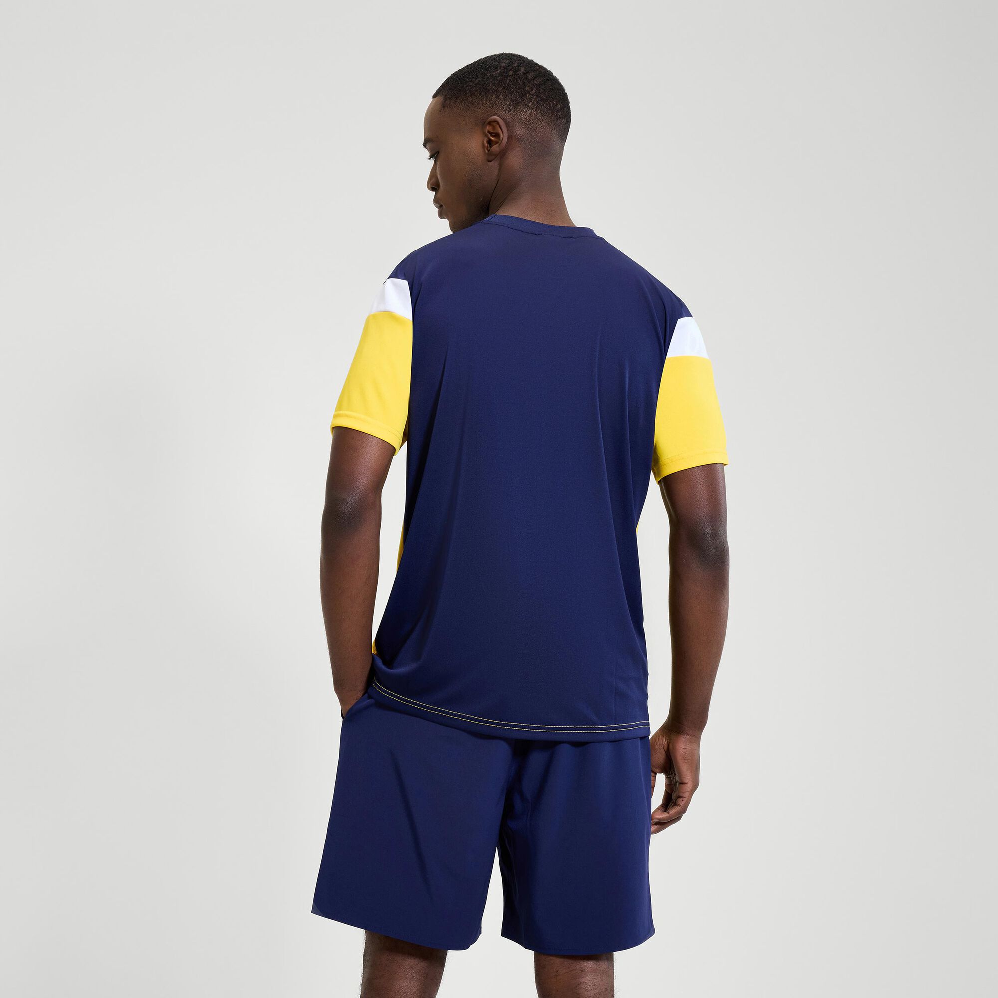 Ellesse