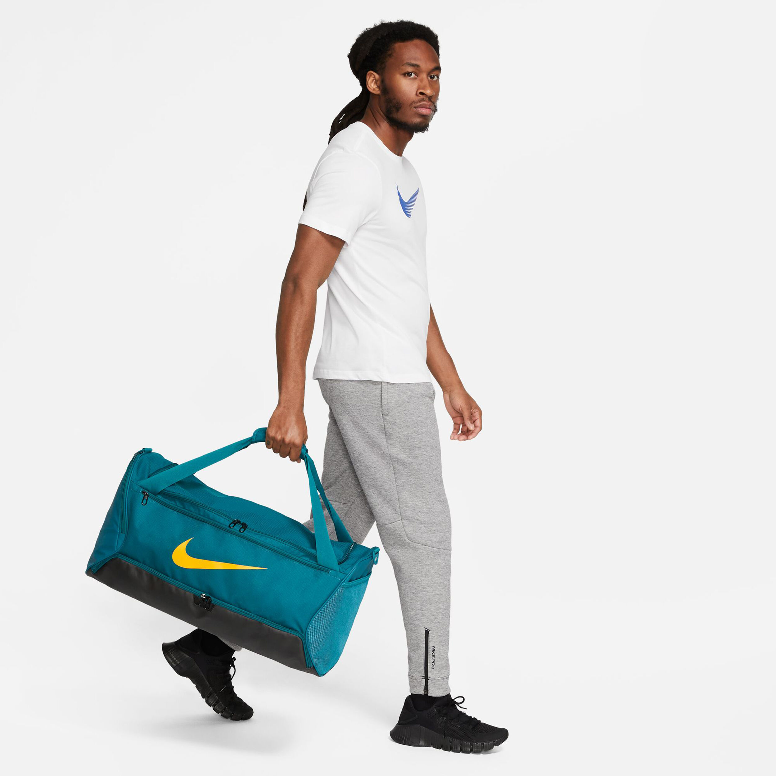 kupi online Tennis Point Nike Brasilia 9.5 Torba Sportowa Ziele
