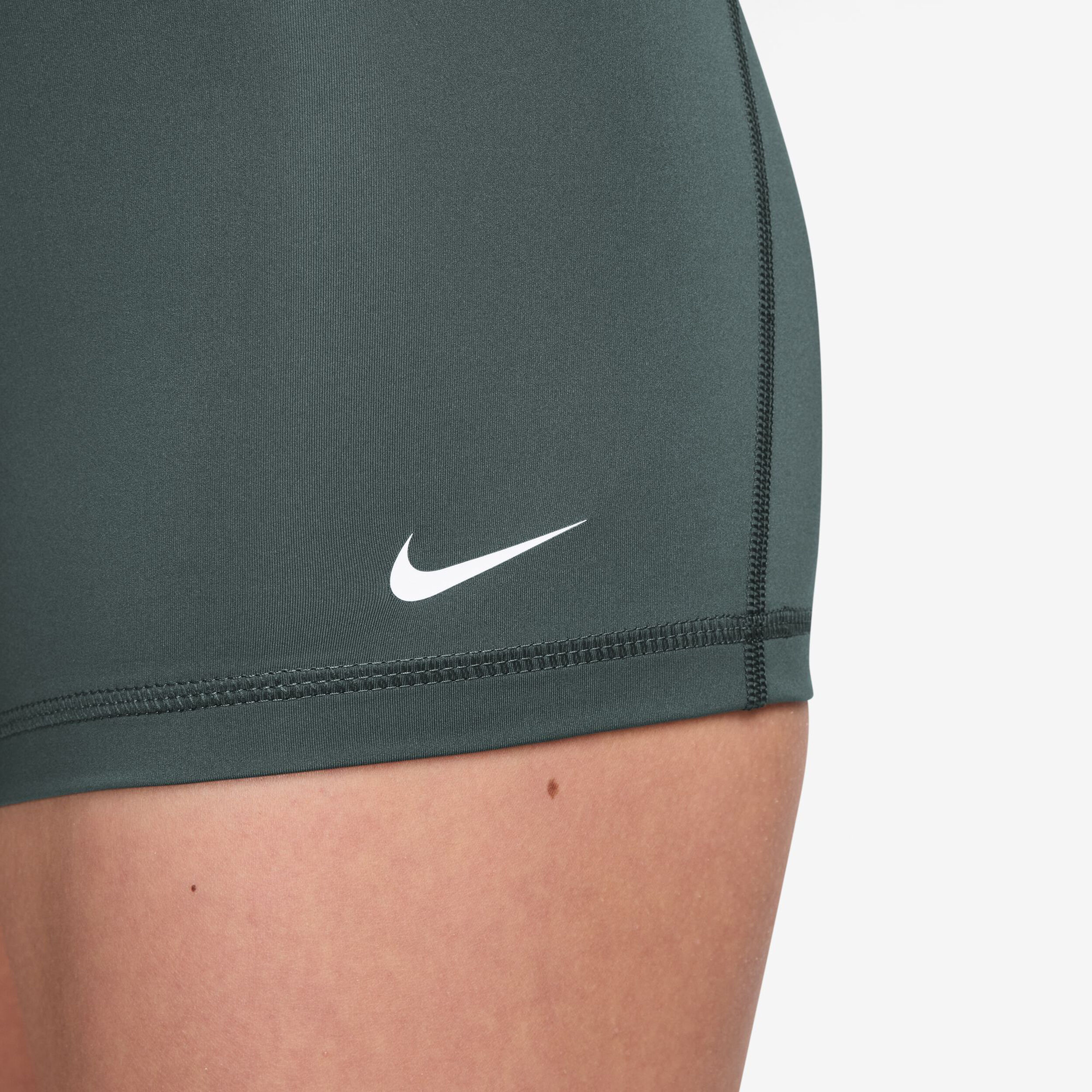 Womens nike pro shorts online