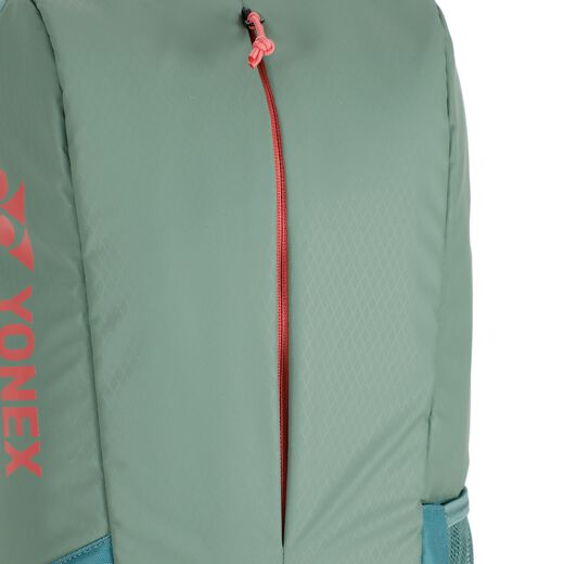 Yonex